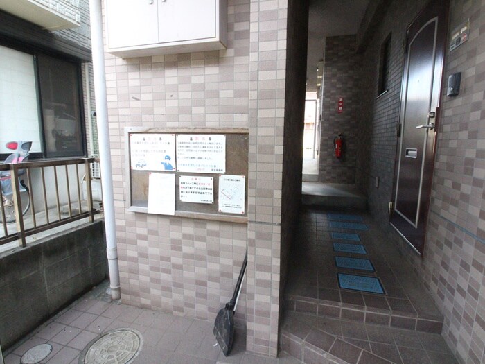 橋本第一エステートの物件外観写真