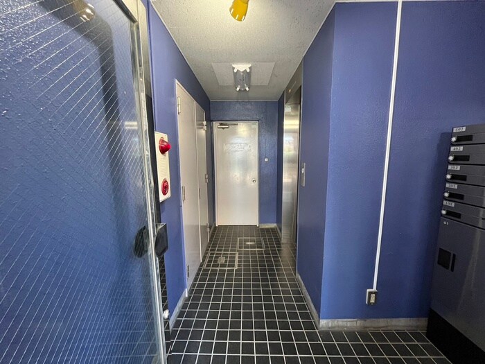 秋博ビル高砂の物件外観写真