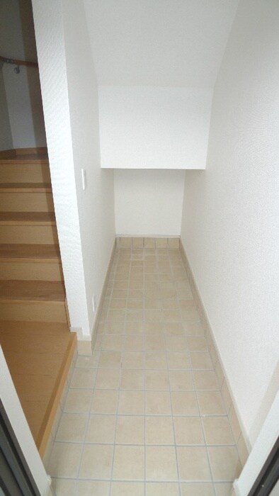 アンティフルールの物件内観写真