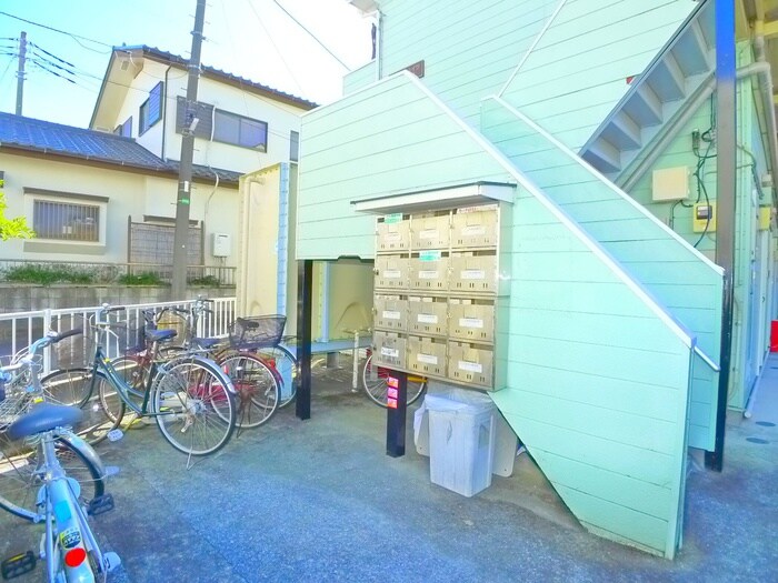 ロイヤルハイツみのり台の物件外観写真