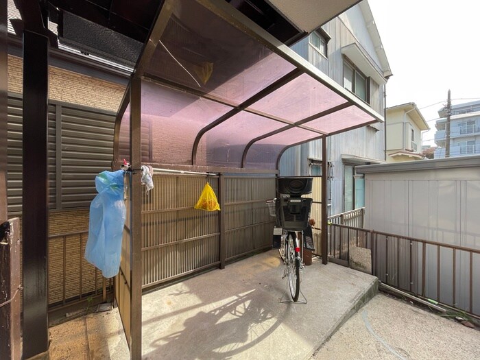 ヴィ鶴見の物件外観写真