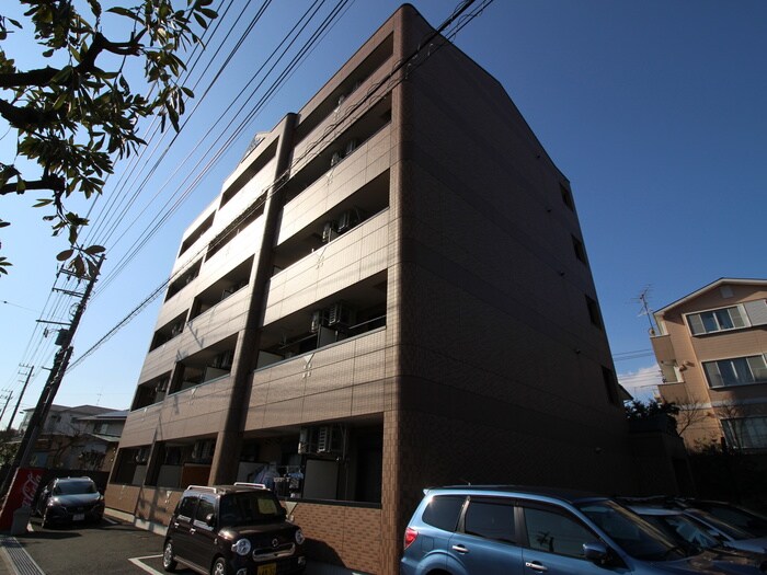 パラシオン平塚の物件外観写真
