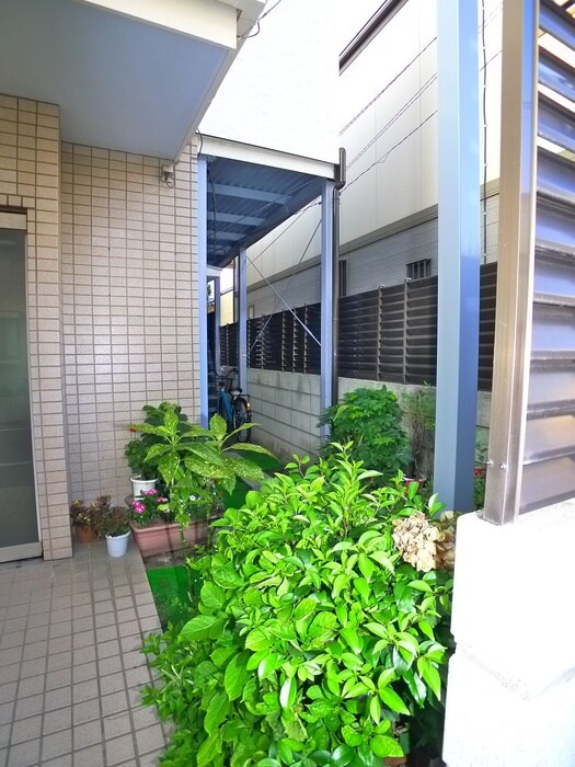 小泉荘の物件外観写真