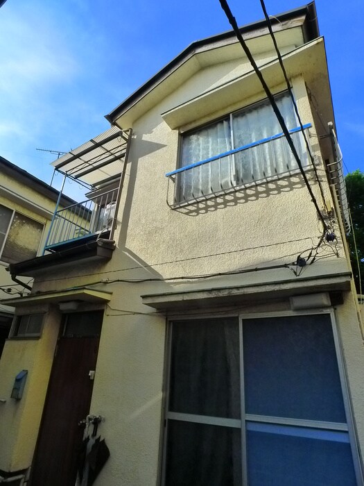 小泉荘の物件外観写真