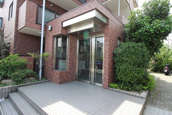 コ－ト・グランシャリオの物件外観写真