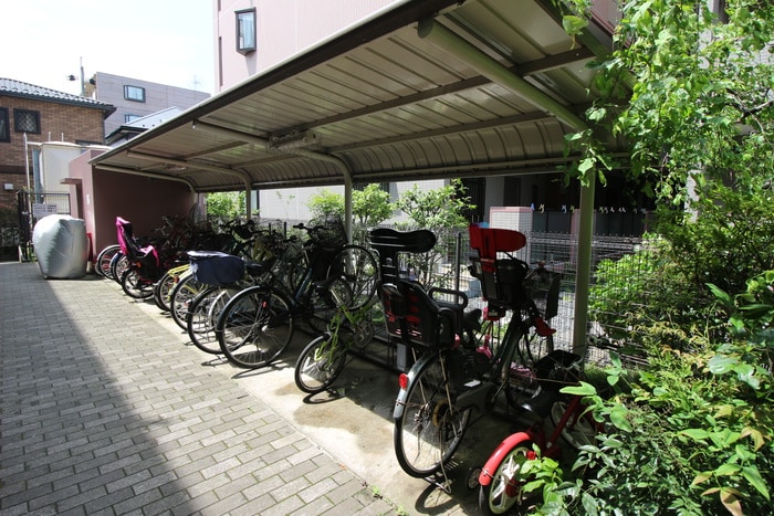 コ－ト・グランシャリオの物件外観写真