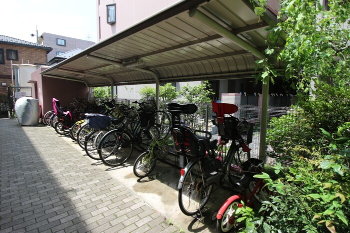 コ－ト・グランシャリオの物件外観写真