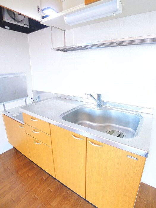 ファミ－ユ宮前B棟の物件内観写真