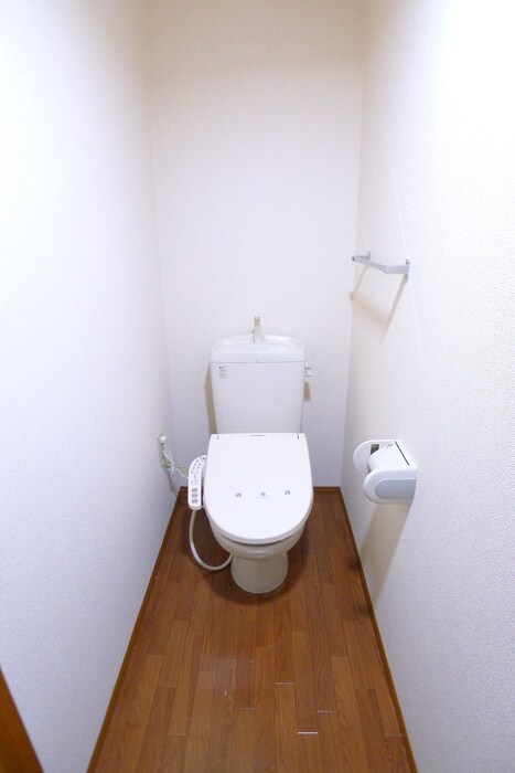 ファミ－ユ宮前B棟の物件内観写真