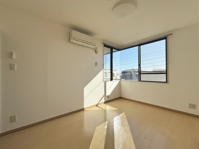 フォンティ－ヌ壱番館の物件内観写真