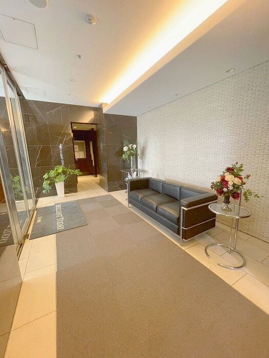 ブリリアント　トゥデイの物件外観写真