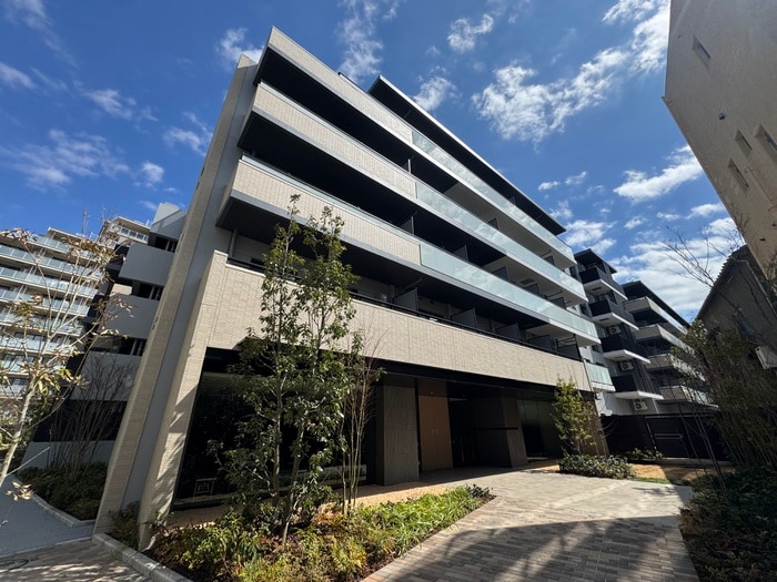 ｻﾞ･ｹﾝｼﾞﾝﾄﾝ･ﾚﾝｼﾞﾃﾞﾝｽときわ台の物件外観写真