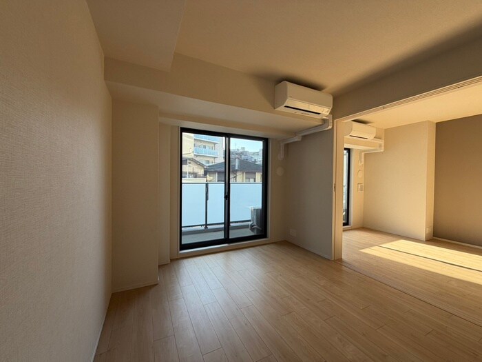 ｻﾞ･ｹﾝｼﾞﾝﾄﾝ･ﾚﾝｼﾞﾃﾞﾝｽときわ台の物件内観写真