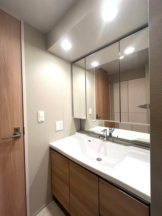 ｻﾞ･ｹﾝｼﾞﾝﾄﾝ･ﾚﾝｼﾞﾃﾞﾝｽときわ台の物件内観写真