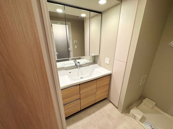 ｻﾞ･ｹﾝｼﾞﾝﾄﾝ･ﾚﾝｼﾞﾃﾞﾝｽときわ台の物件内観写真