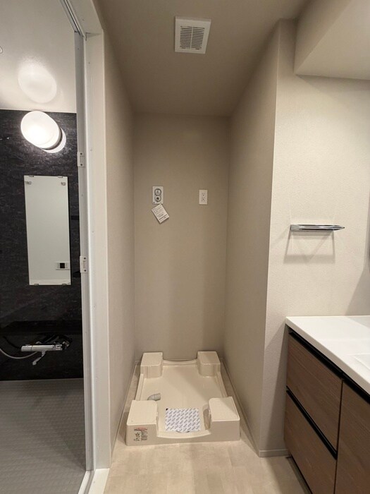 ｻﾞ･ｹﾝｼﾞﾝﾄﾝ･ﾚﾝｼﾞﾃﾞﾝｽときわ台の物件内観写真