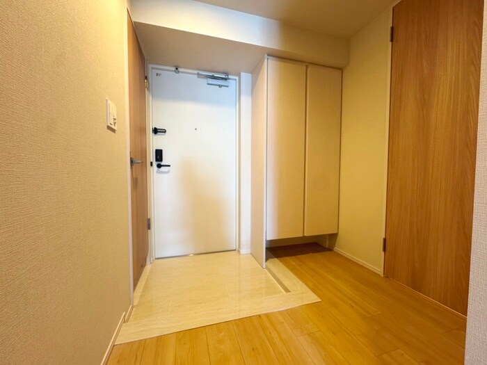 ｻﾞ･ｹﾝｼﾞﾝﾄﾝ･ﾚﾝｼﾞﾃﾞﾝｽときわ台の物件内観写真