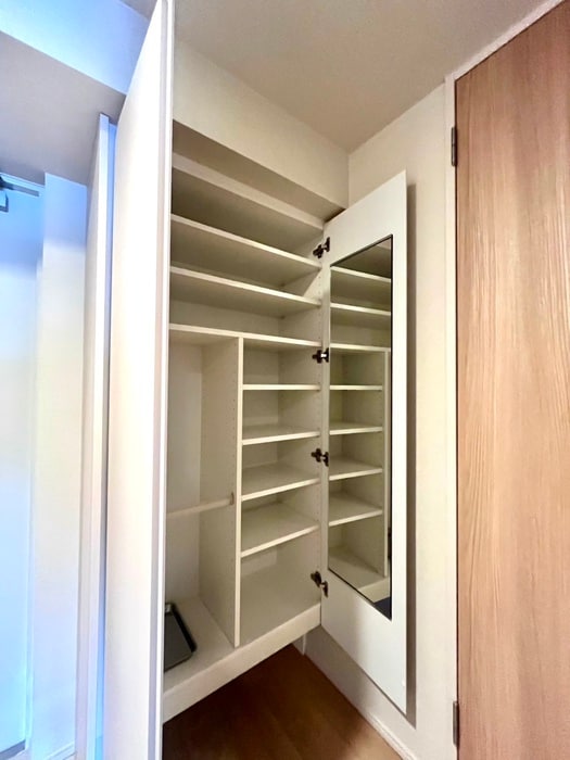 ｻﾞ･ｹﾝｼﾞﾝﾄﾝ･ﾚﾝｼﾞﾃﾞﾝｽときわ台の物件内観写真