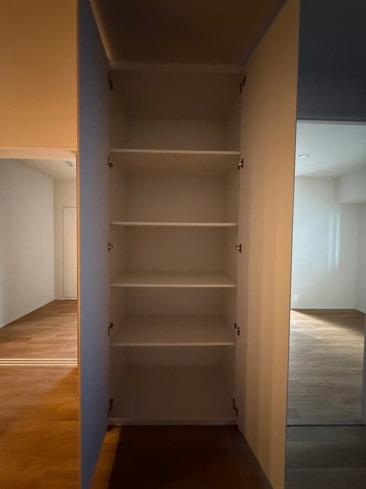 ｻﾞ･ｹﾝｼﾞﾝﾄﾝ･ﾚﾝｼﾞﾃﾞﾝｽときわ台の物件内観写真