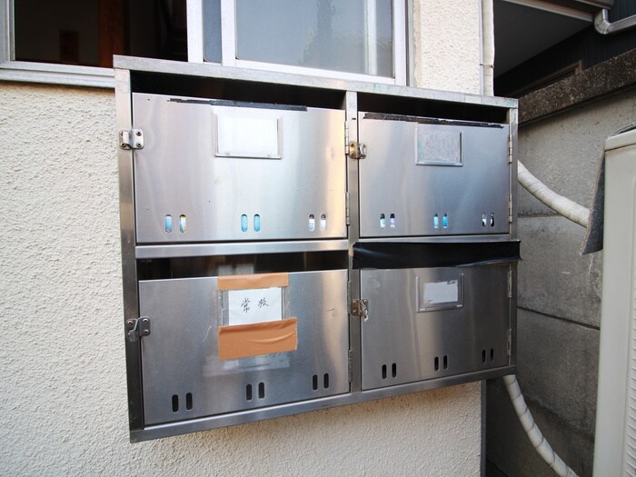 ハイツ上用賀の物件外観写真