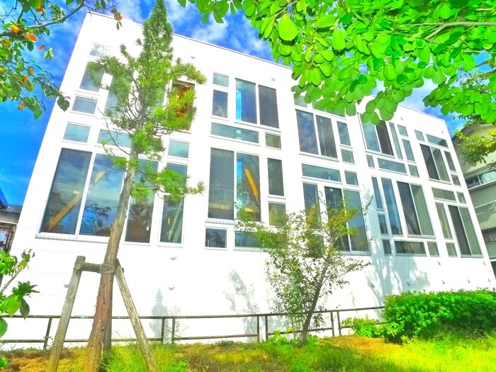 ｇｌｉｔｔの物件外観写真