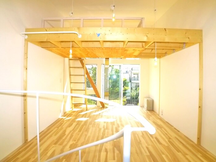 ｇｌｉｔｔの物件内観写真