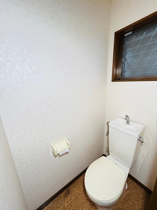 カ－ムハウスの物件内観写真