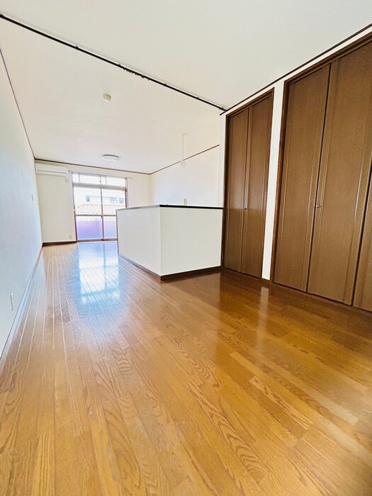 カ－ムハウスの物件内観写真