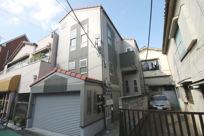 ドゥ　クルールの物件外観写真