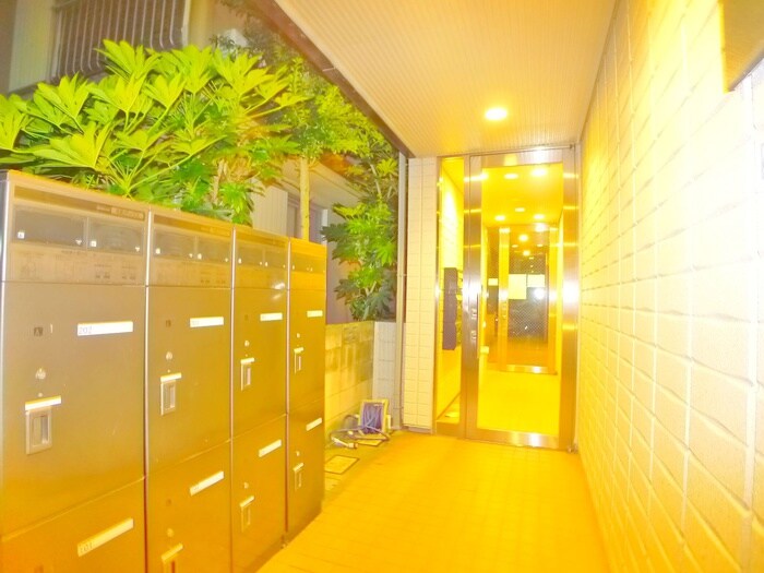 カーサ　デュオの物件外観写真