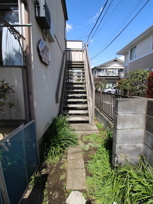 メイプルハイツの物件外観写真