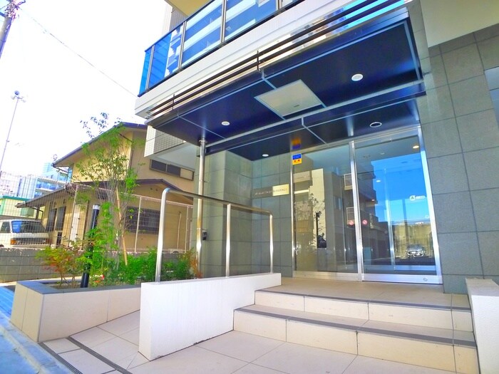 南千住レジデンスの物件外観写真