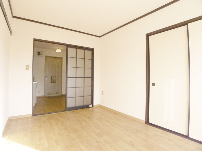 エステ－ト新松戸の物件内観写真