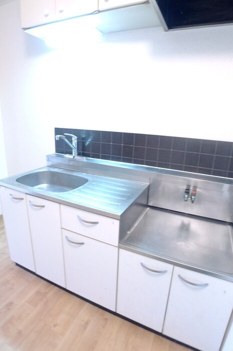 エステ－ト新松戸の物件内観写真