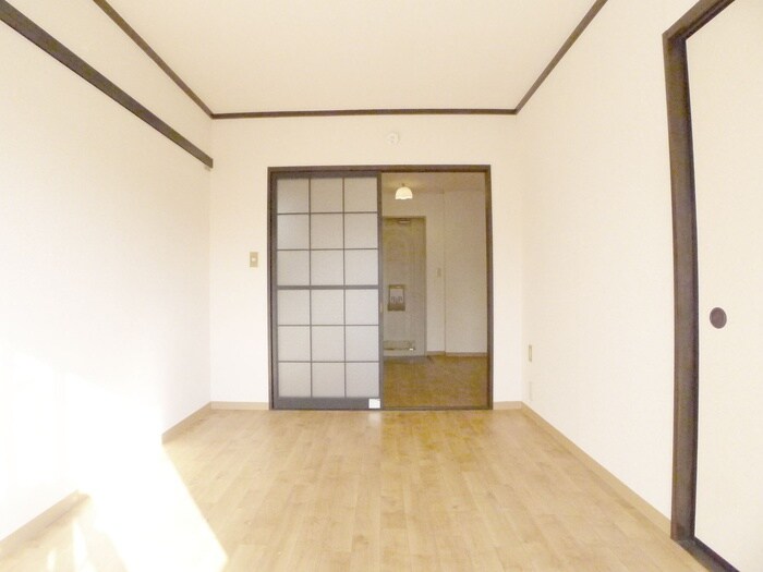 エステ－ト新松戸の物件内観写真