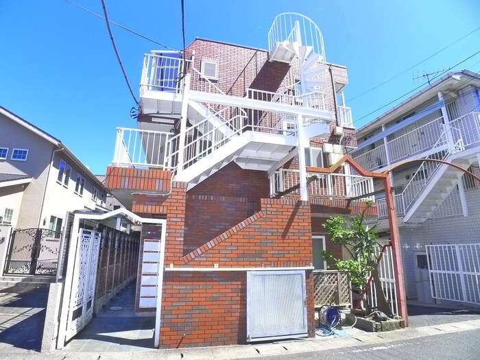 マンションＨＥＲＯ（大嘉）の物件外観写真