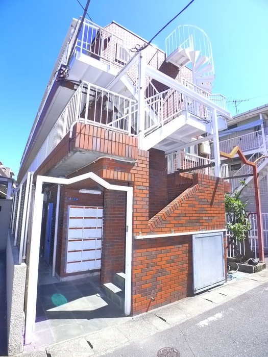 マンションＨＥＲＯ（大嘉）の物件外観写真