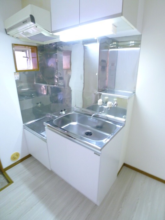 マンションＨＥＲＯ（大嘉）の物件内観写真