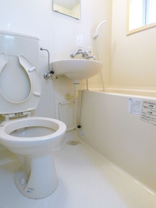 マンションＨＥＲＯ（大嘉）の物件内観写真