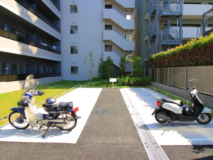 プライムガーデン若木の物件外観写真