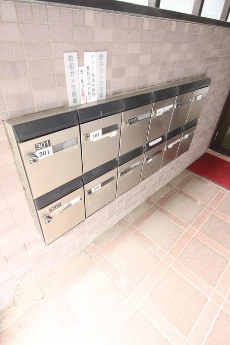 ｳｨｽﾃﾘｱﾊｲﾂの物件外観写真