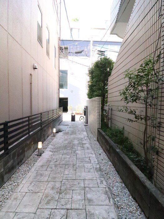 メゾン・ドヌール東麻布の物件外観写真