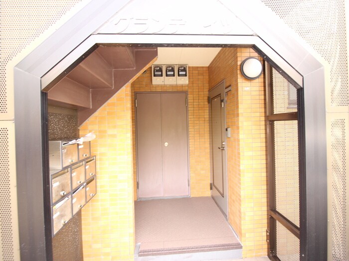 グランデハイツの物件外観写真