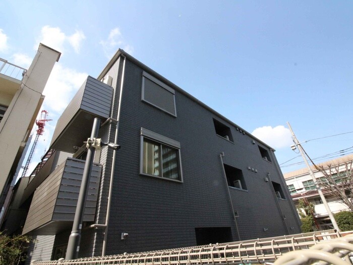 ジョリーメゾン甲良町の物件外観写真