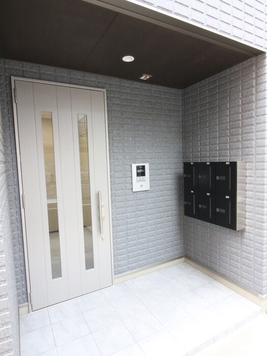 ジョリーメゾン甲良町の物件外観写真