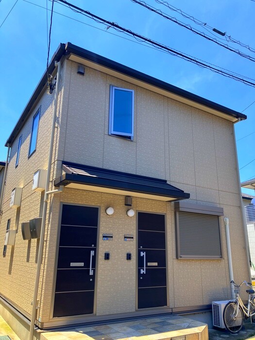 グランヴェルデ中央の物件外観写真