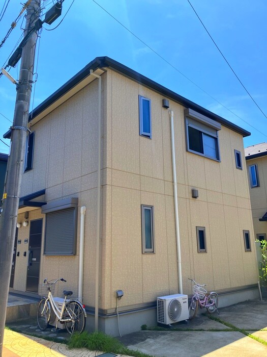 グランヴェルデ中央の物件外観写真