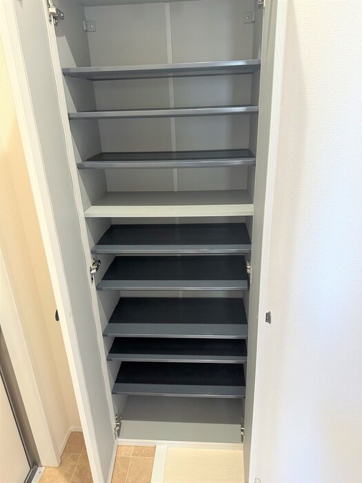 グランヴェルデ中央の物件内観写真