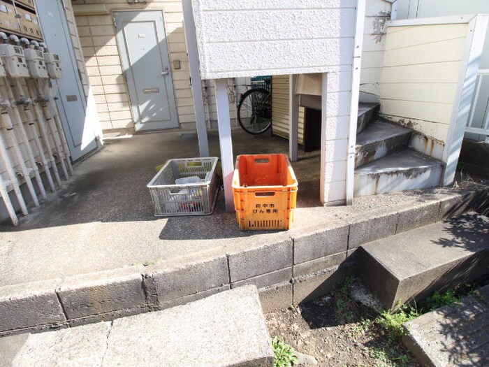 プチメゾンの物件外観写真