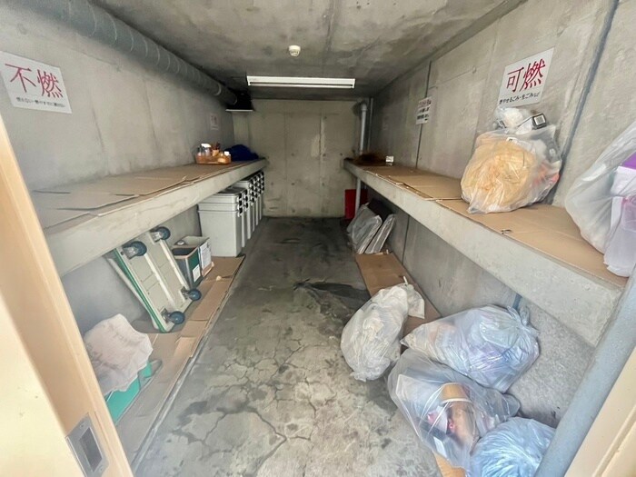 フルグラ－ル池袋の物件外観写真